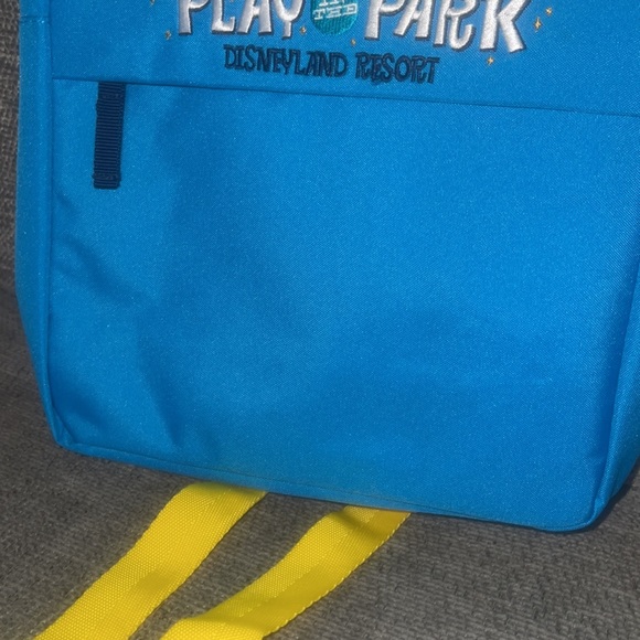 Disneyland “Play in the Park” Backpack - Picture 3 of 7